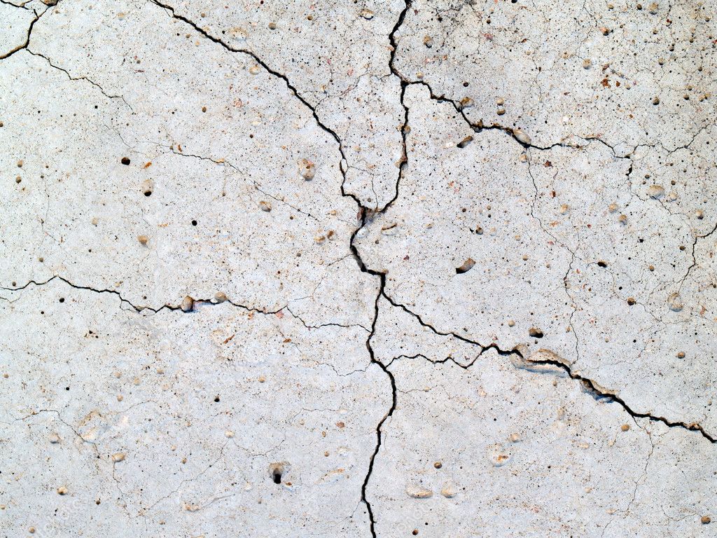трещины в бетоне